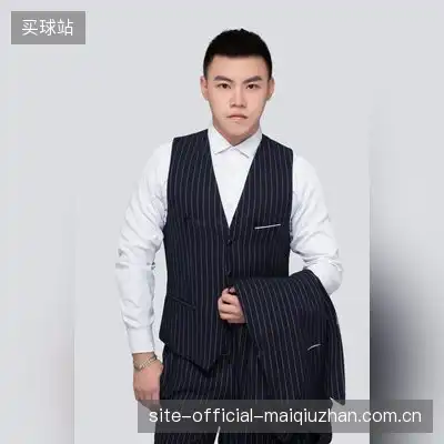 贺军云
